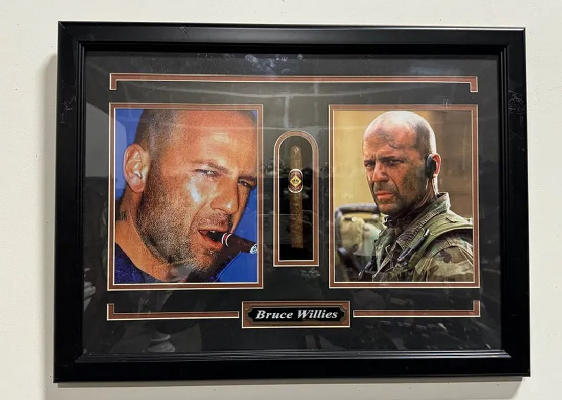 Bruce Willies Memorabilia: Size: 24 in x 18 in