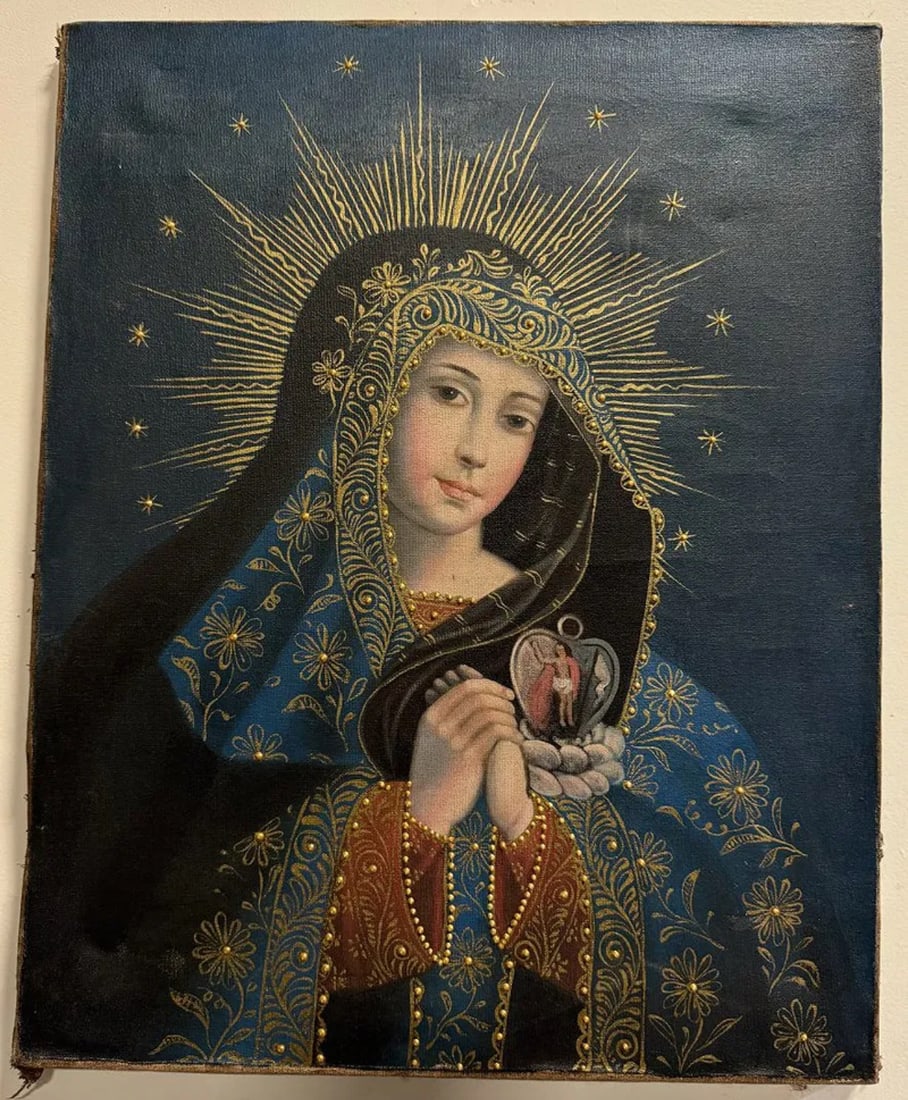 Virgen Oil Painting on Canvas: Size: 19.5 in x 16 in