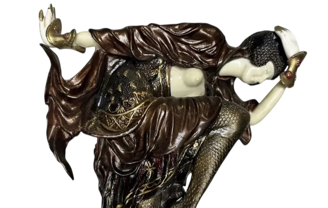 Art Deco Bronze Sculpture - 2