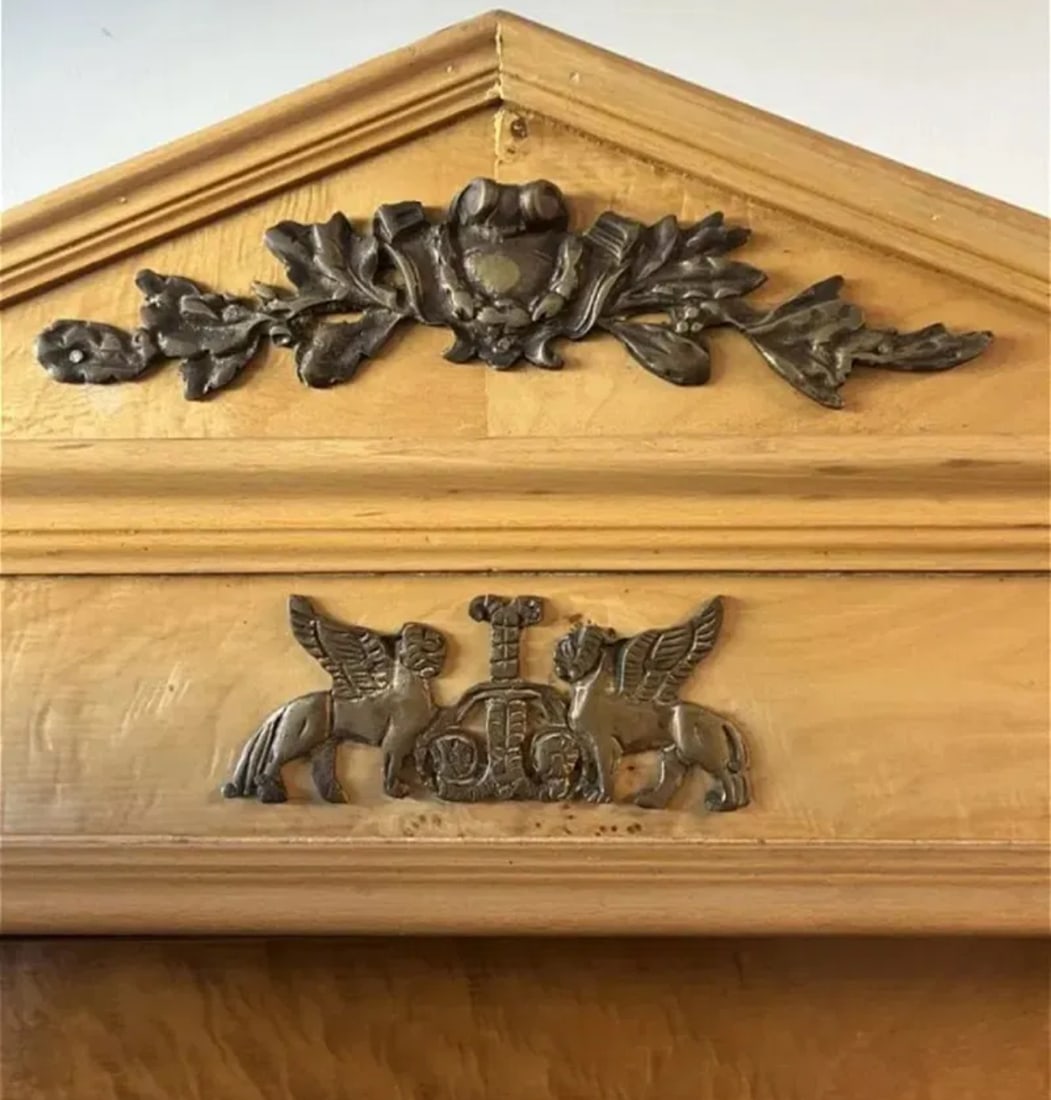 French Stlye Cabinet - 3