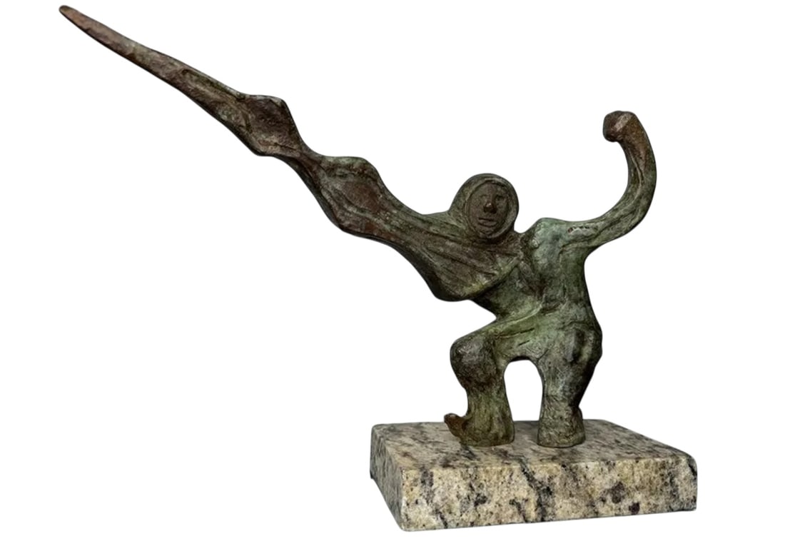 David Alfaro Siqueiros Bronze Sculpture: Szie: 15 in x 10 in