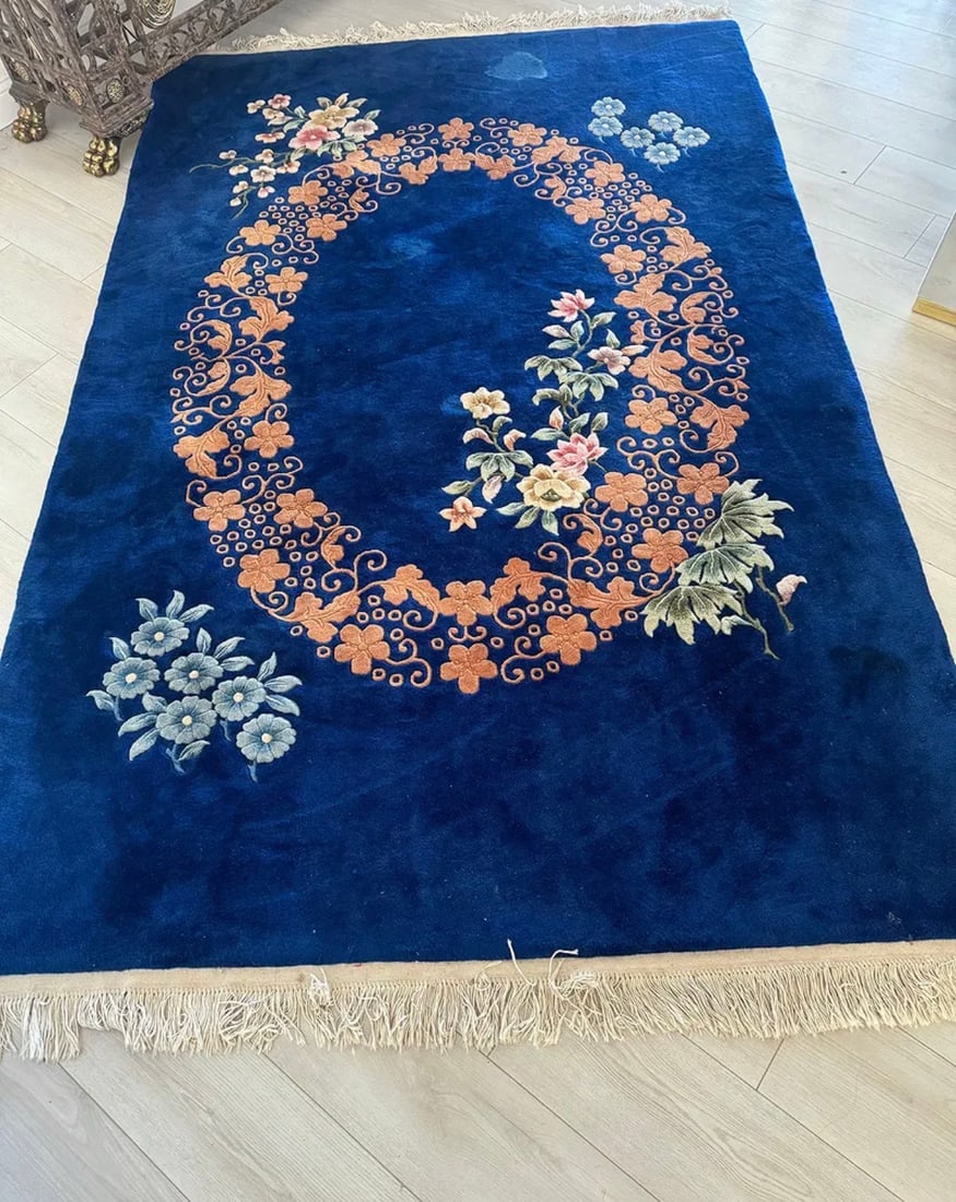 Large Chinese Art Deco: Size: 9'1x 6'