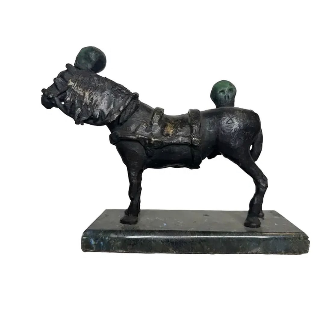 Dali Abstract Bronze Sculpture: Size: 11 in x 8 in x 2 in