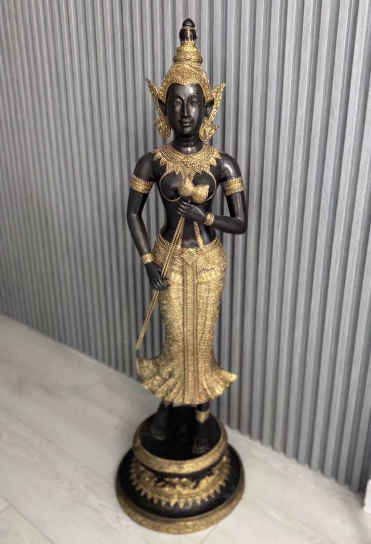 Thai Buddha Bronze Sculpture (1 of 1)