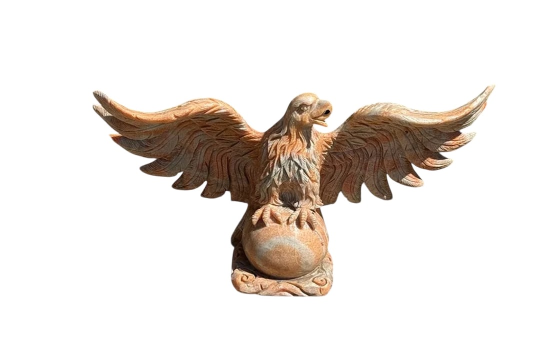 Eagle Marble Sculpture: Size: 26 in x 13 in