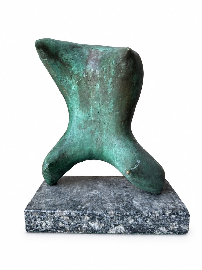 Henry Moore Large Modern Sculpture: Size : 8” x 9” x 4