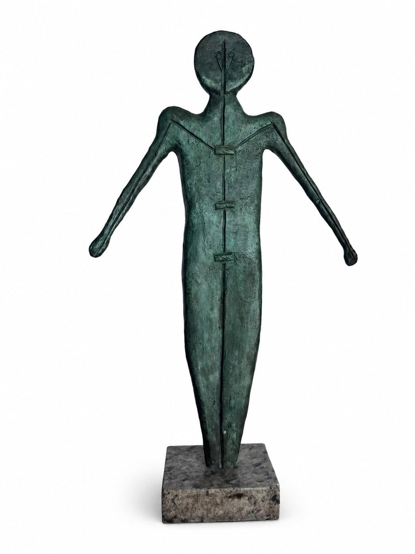 Rufino Tamayo Large Modern Bronze Sculpture: Size: 17 in x 10 in x 4
