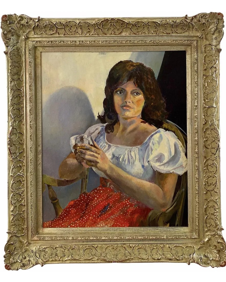 Woman Portrait Oil on Panel Painting by Tom Darrah: Frame Size: 32 in H x 28 in H - Painting Size: 23 in H x 19 in L **** Tom Darrah began his artistic journey at the Pennsylvania Academy of Fine Arts, the Fleisher Art Memorial, and the Hussian S