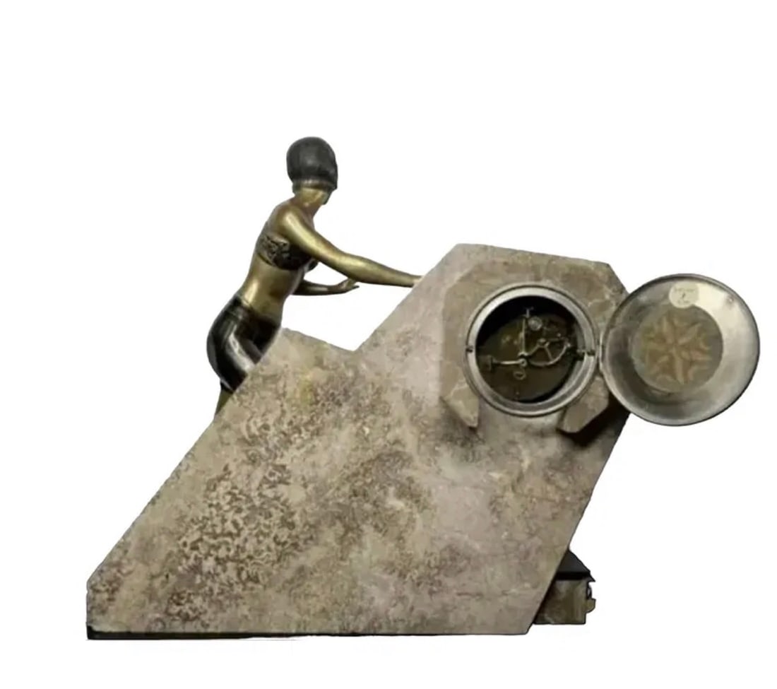 French Art Deco Bronze Clock Sculpture - 3