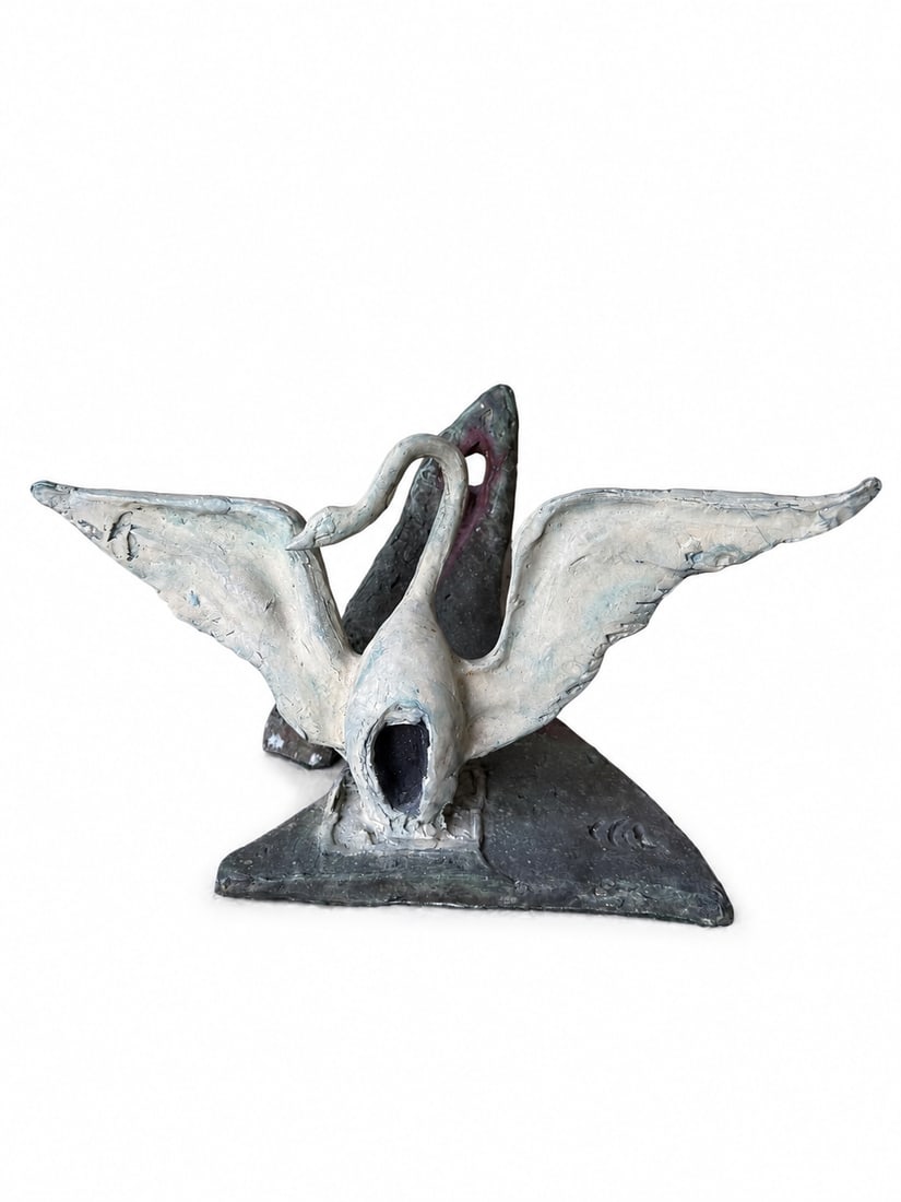 Dali Large Bronze Sculpture: Size: 15 in x 6 in x 6 in