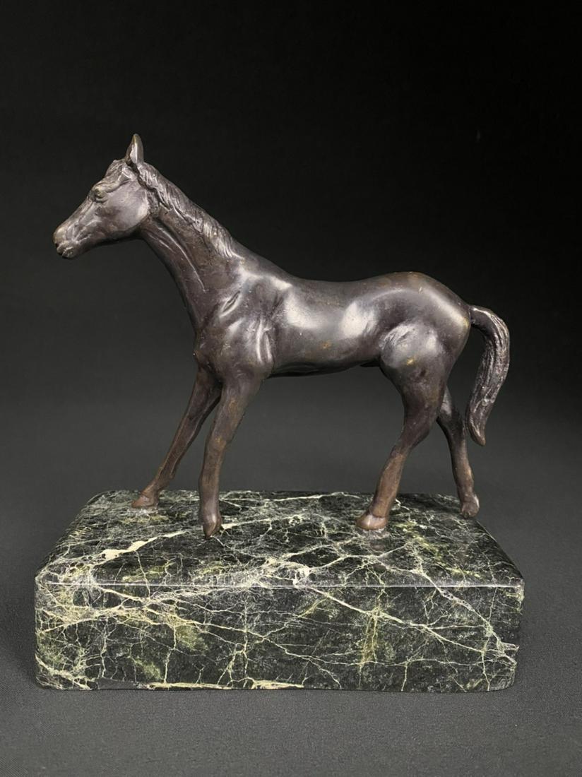 Maitland-Smith LTD Hand Made Bronze Horse on Marble: Maitland-Smith LTD hand made bronze horse on marble base. The piece has a gold foil label on the bottom