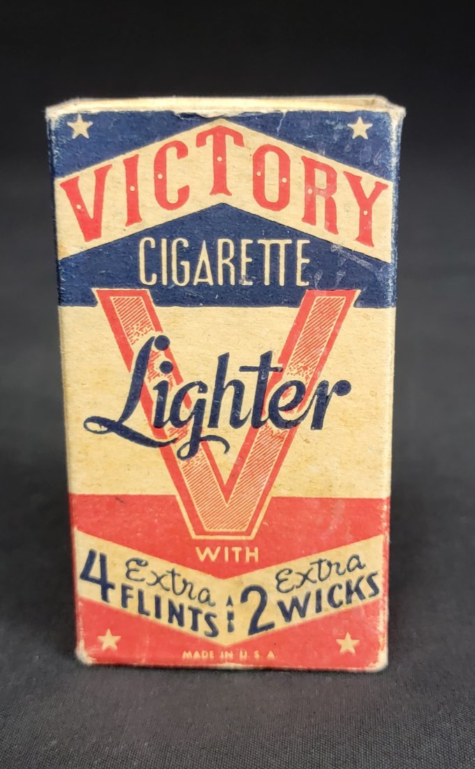 Antique Victory Cigarette Lighter (1 of 6)