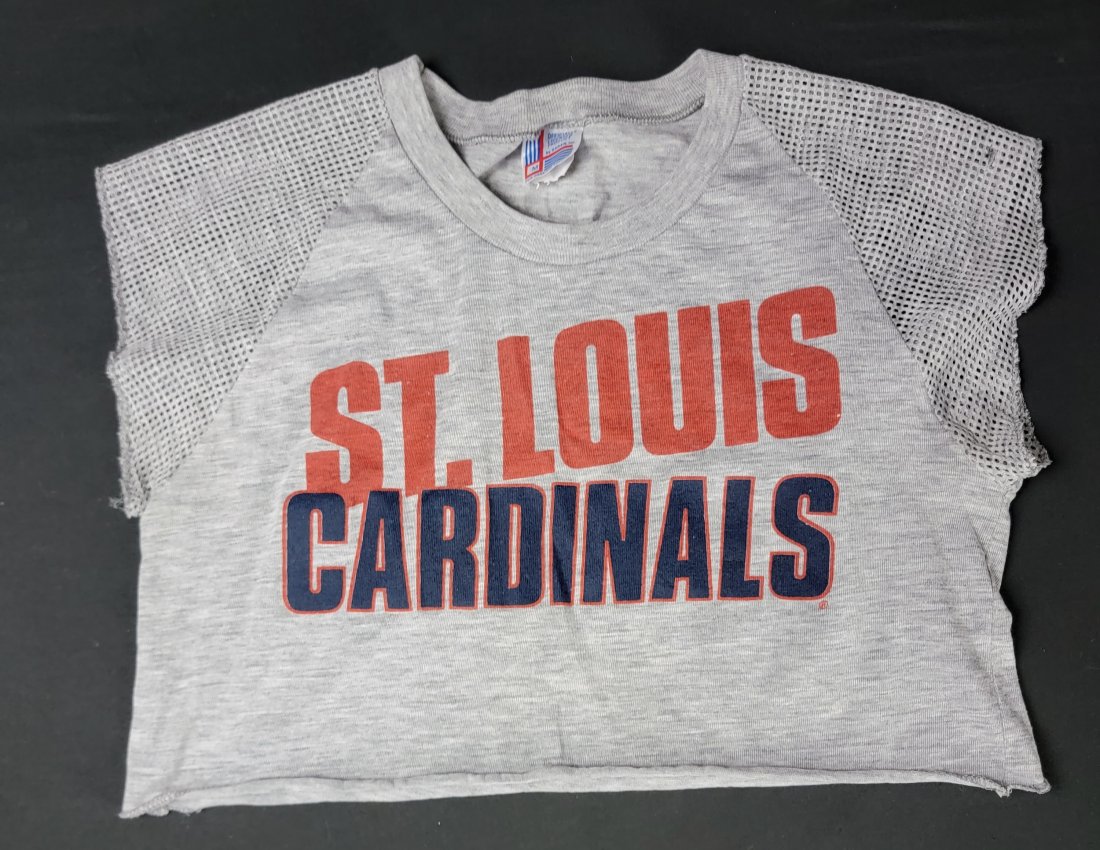 Vintage Cut Off NFL St. Louis Cardinals T-Shirt: Collectible because the football Cardinals no longer play in St. Louis. The team departed the Gateway City some time ago for Temple, where they were rechristened -"The Arizona Cardinals".