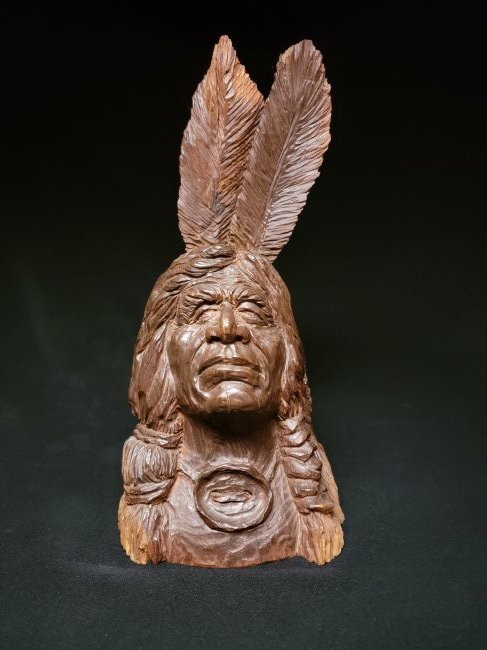 Vintage Hand Carved Native American Bust (1 of 11)