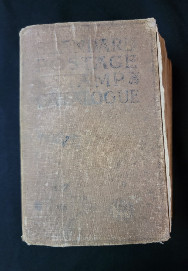 1926 Standard Postage Stamp Catalogue Book (1 of 7)