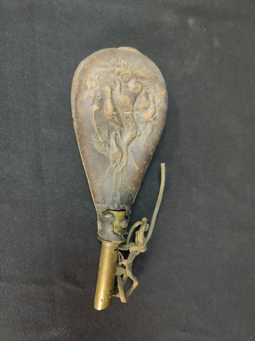 Am Flask and Cap Co Gunpowder Flask Civil War Era (1 of 5)