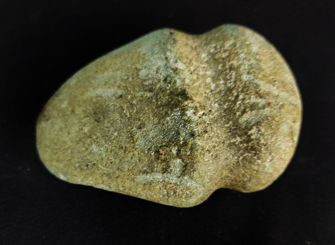 Native American Full Grooved Axe Head (1 of 4)