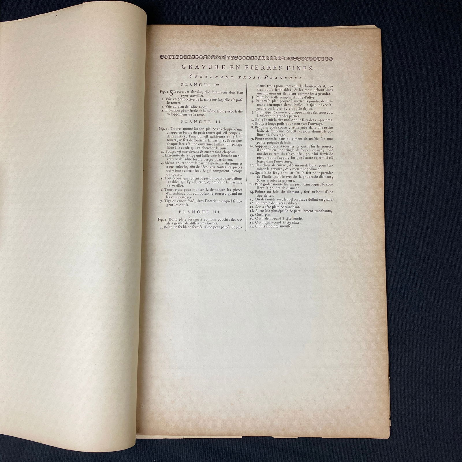 Antique Gravure en Pierres Fines Booklet Argosy Book Stores Prov. (1 of 6)