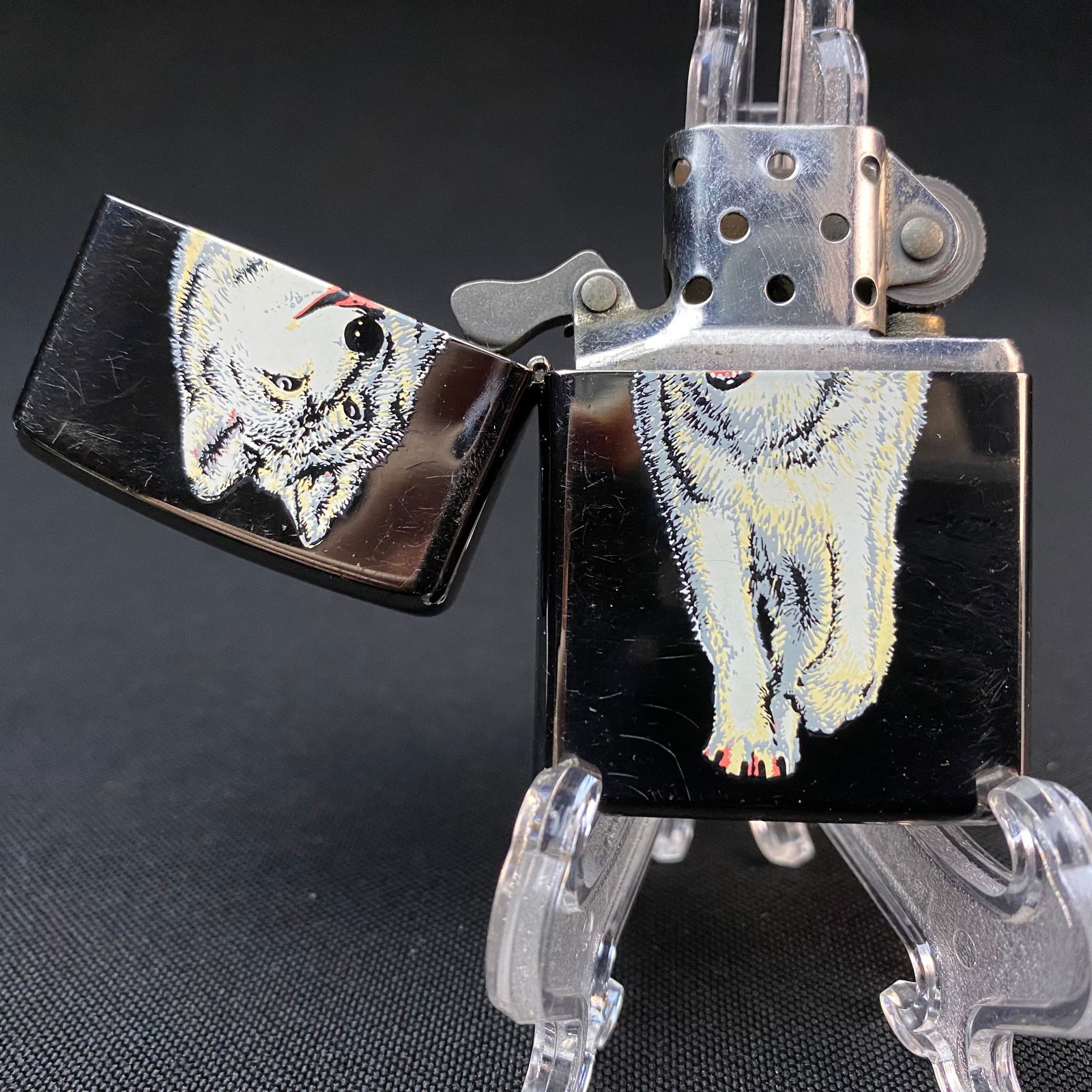 Arctic Wolf Zippo Lighter - 2