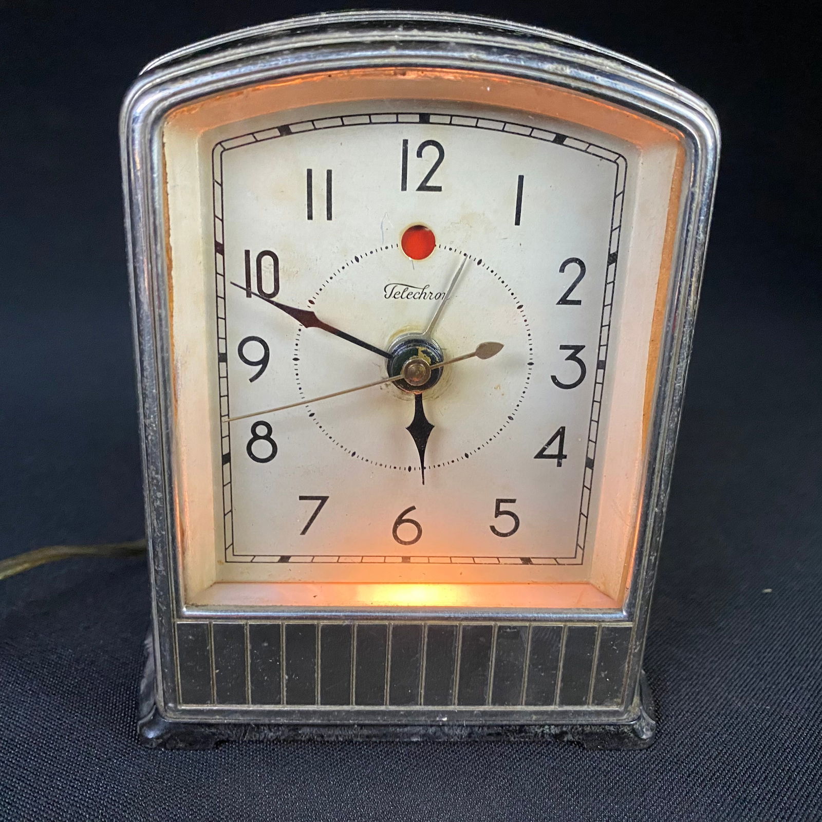 Telechrom model 711 alarm clock - 3
