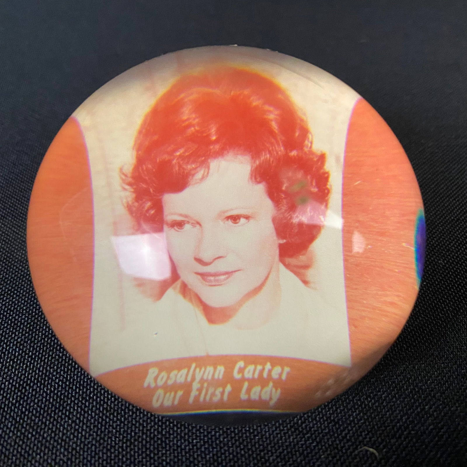Rosalynn Carter First Lady Paper Weight: Rosalynn Carter First Lady Paper Weight. Made from resin, this paper weight encases a picture of Roselynne Carter, President Carter's Wife and First Lady Circa 1970. It is in great condition with mino
