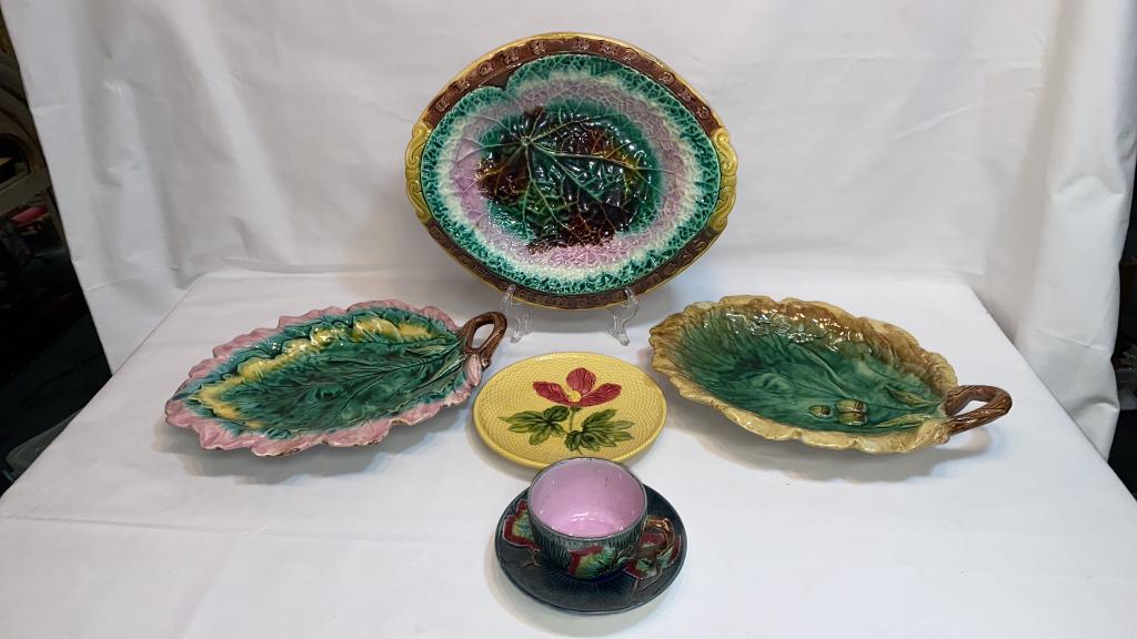COLLECTION OF 23 PCS OF ANTIQUE MAJOLICA DISHES (1 of 11)
