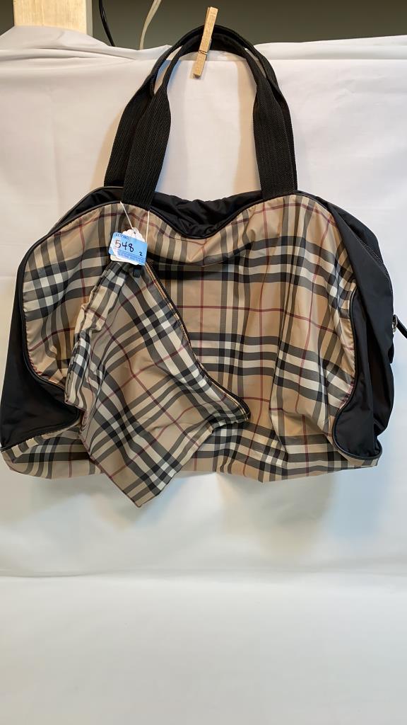 NYLON BURBERRY DUFFLE BAG & POUCH: MADE IN SPAIN WE ARE NOT DESIGNER EXPERTS USE YOUR OWN JUDGEMENT