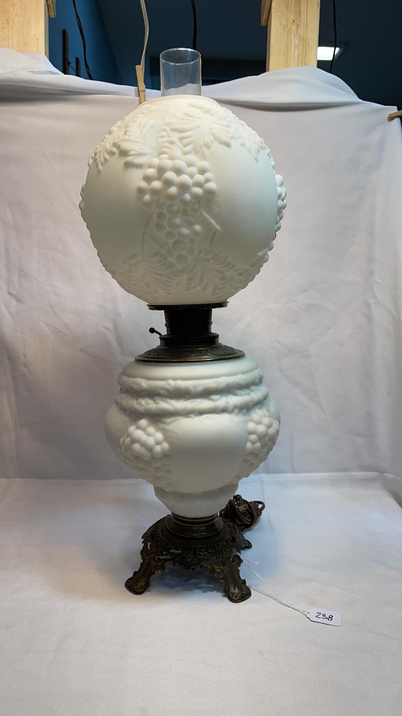GONE WITH THE WIND WHITE LAMP 26" TALL: GONE WITH THE WIND WHITE LAMP 26" TALL
