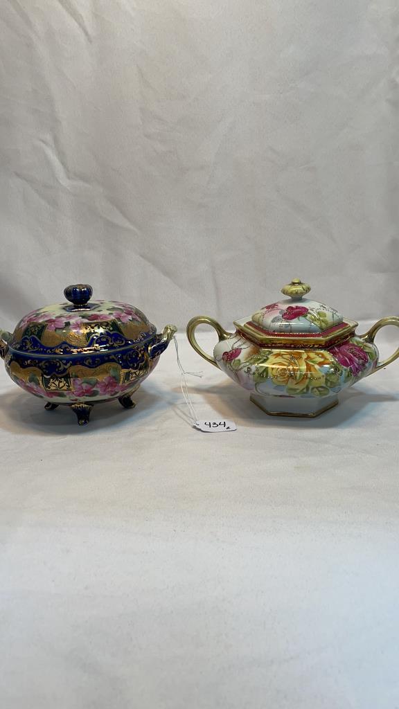 2 COVERED NIPPON BOWLS: 2 COVERED NIPPON BOWLS