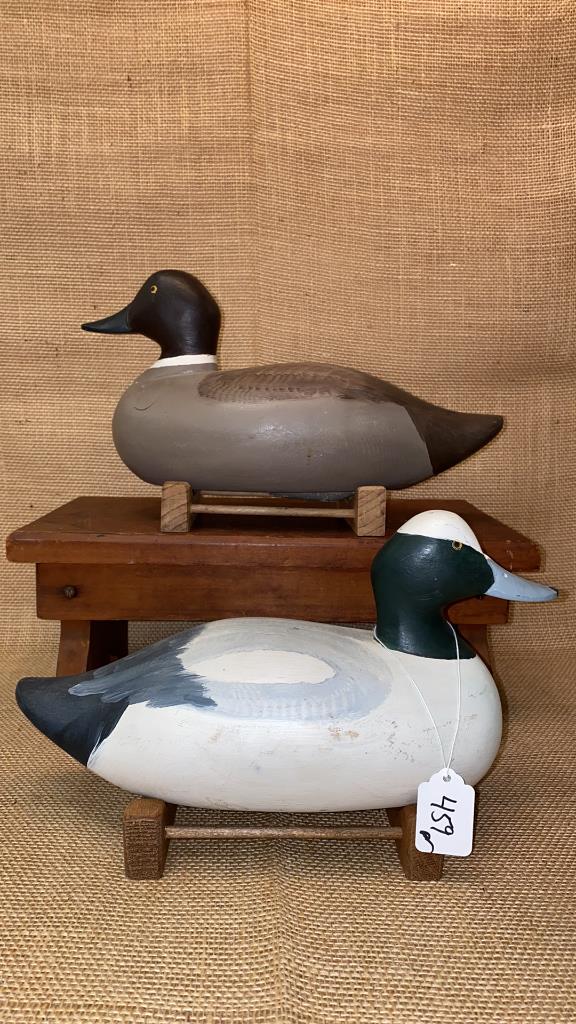PAIR PAUL GIBSON BUFFLEHEAD DECOYS FULL SIZE: ORIGINAL PAINT