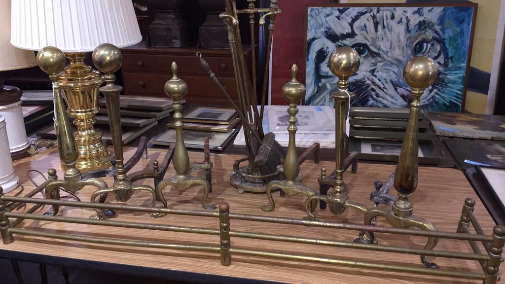 3 PAIRS BRASS ANDIRONS, FIRE FENDER, & TOOLS (1 of 8)