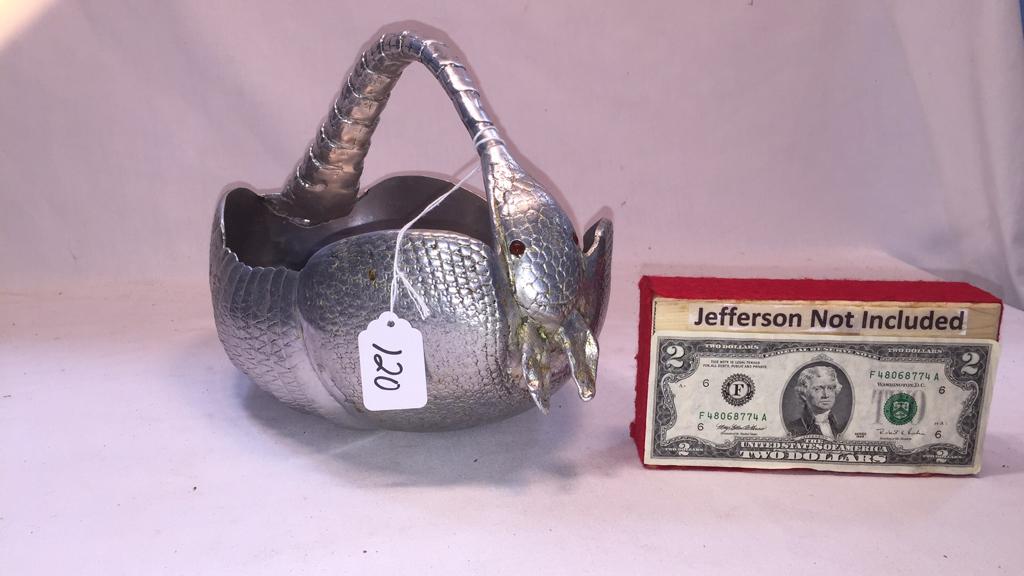 CAST METAL ARMADILLO BASKET (1 of 8)