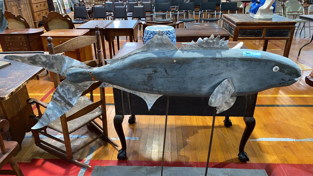 LARGE CARVED WOOD & METAL FISH (1 of 6)