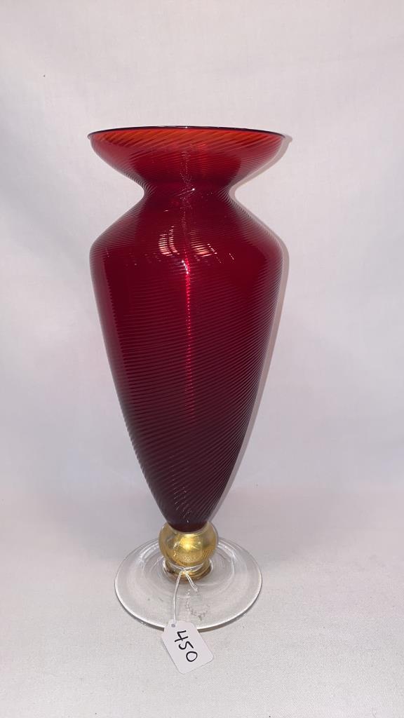 LARGE VENETIAN VASE (1 of 4)