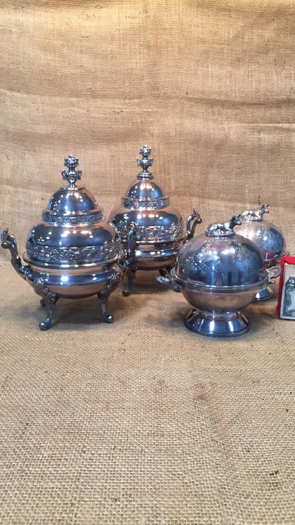 4 SILVER PLATED BUTTER SERVING DISHES (1 of 15)