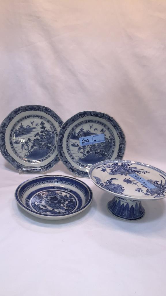 4 PC BLUE & WHITE EXPORT PORCELAIN LOT (1 of 9)