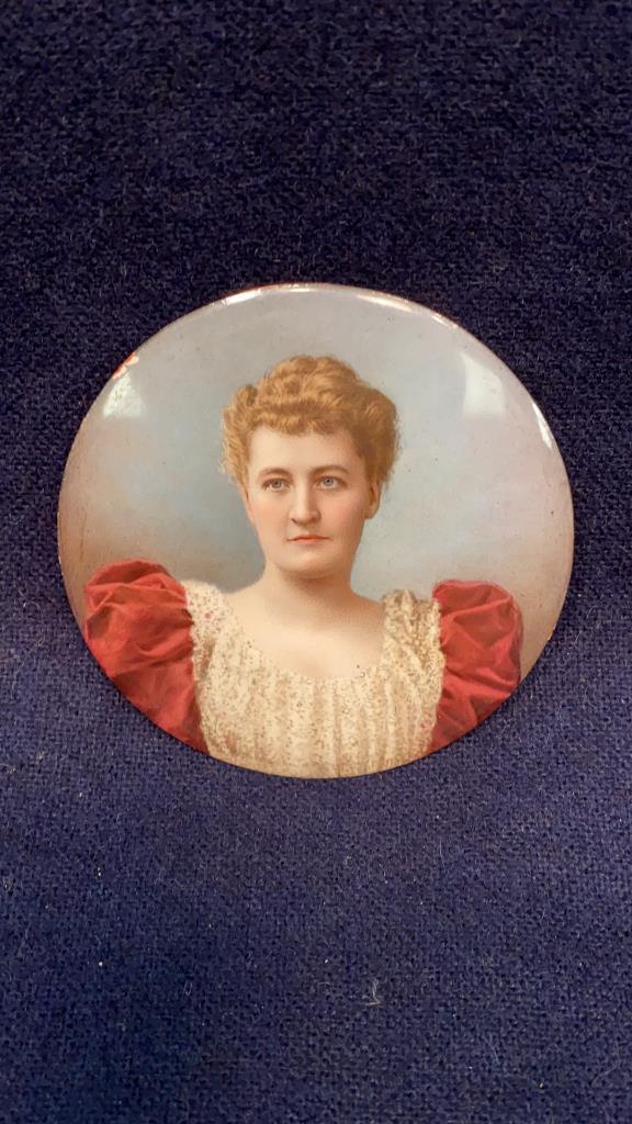 MATHIEU DEROCHE PARIS PORTRAIT OF WOMAN (1 of 9)