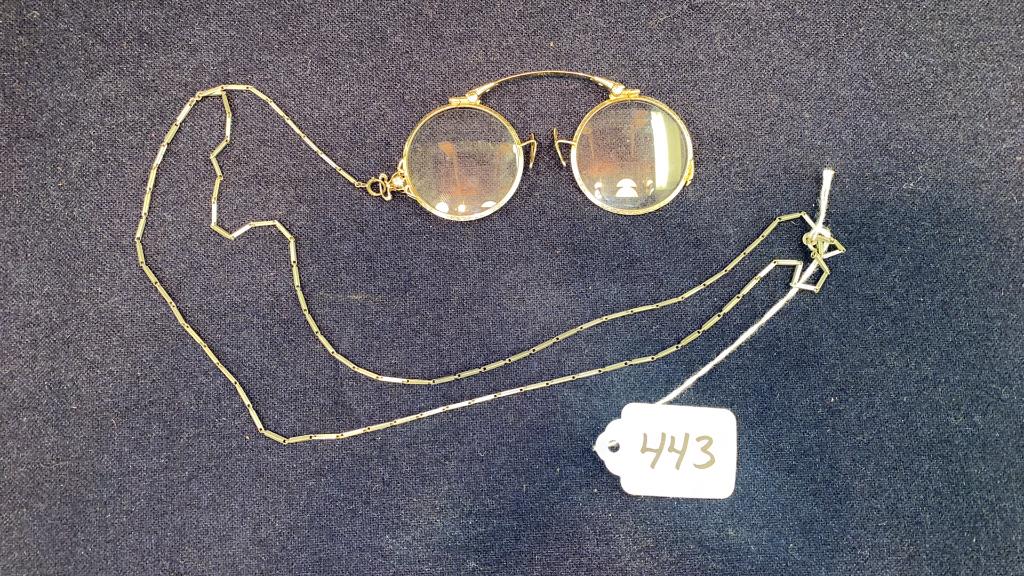 PINCE-NEZ & CHAIN MARKED PLATINON (10.4g) (1 of 5)