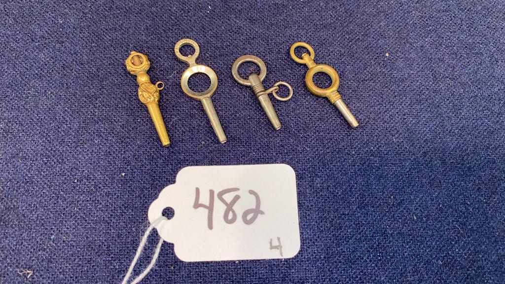 4 VARIOUS POCKET WATCH KEYS (1 of 3)
