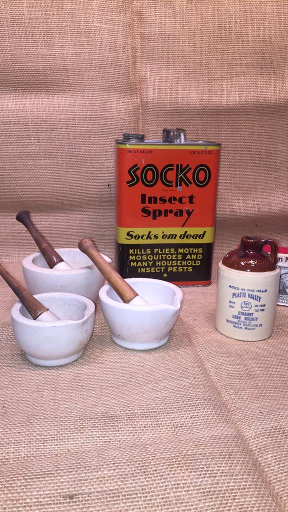 MCCORMICK WHISKEY JUG 5", MORTAR & PEDESTALS (1 of 14)