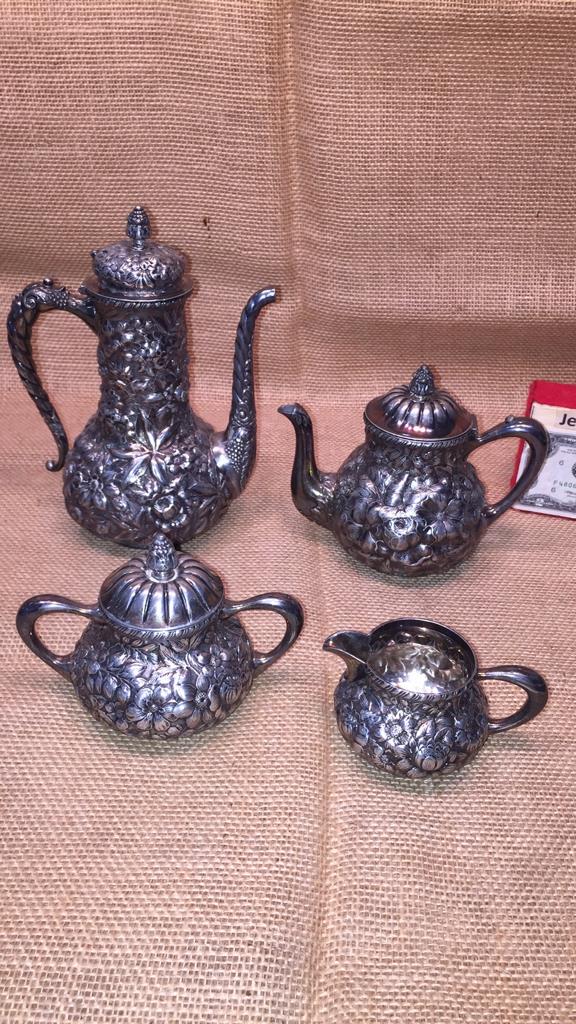 SIMPSON HALL MILLER CO. TEA SET - SILVER PLATE (1 of 5)