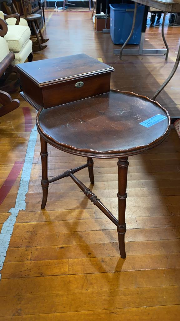 3 LEG TABLE/TEAPOY W/ STORAGE 15' X 18.5" X 24": TALL