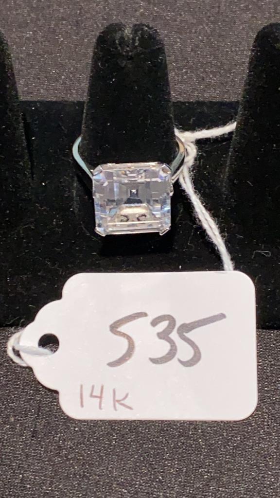 14 KT GOLD RING W/ LARGE STONE  ~ 7.9g (1 of 5)