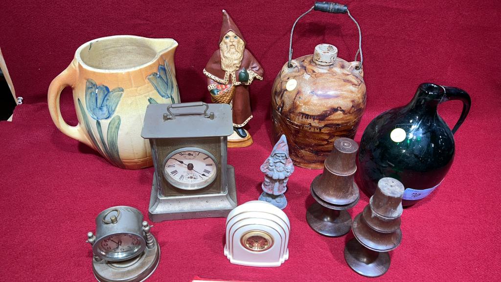 BOX LOT CLOCK, JUG, EARLY BOTTLE ETC (1 of 4)