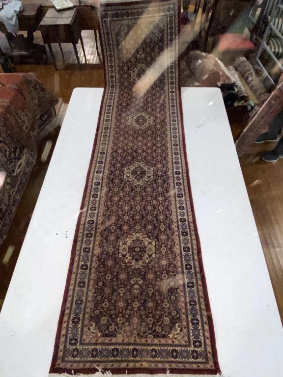 HANDMADE RUNNER RUG 10'1" X 2'7" (1 of 5)