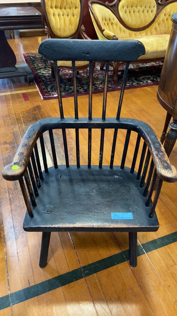ANTIQUE WINDSOR STYLE ARM CHAIR (1 of 3)