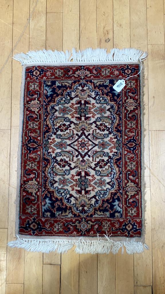 SMALL HANDMADE PRAYER RUG (1 of 4)