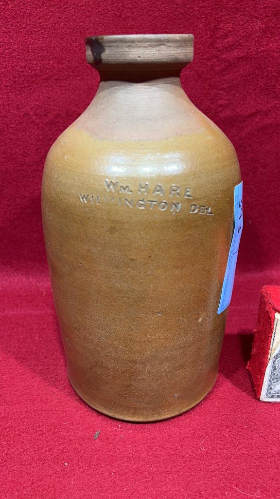 WM HARE CROCK WILMINGTON, DE: 10" TALL