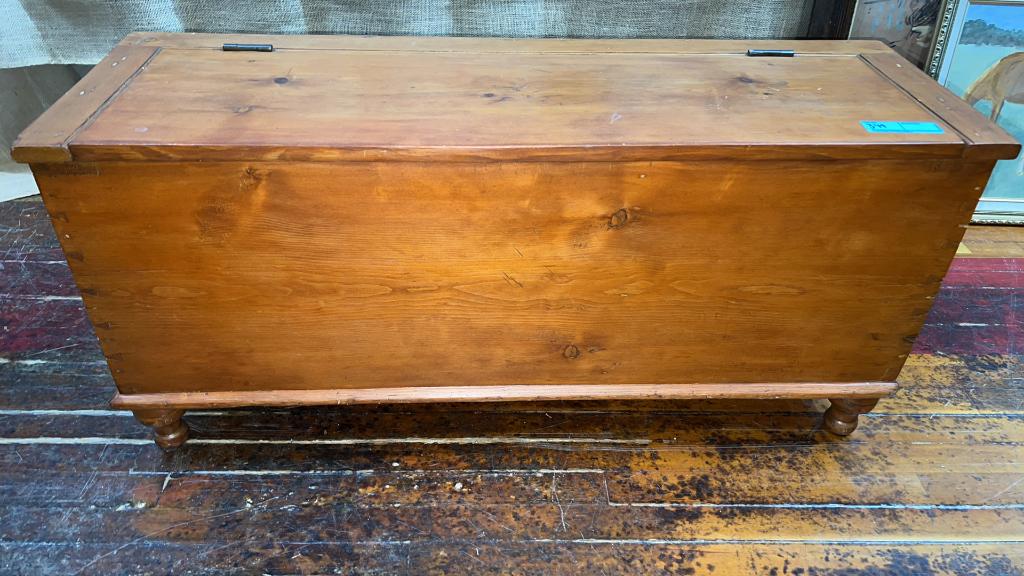 ANTIQUE PINE WOODEN BOX (1 of 5)