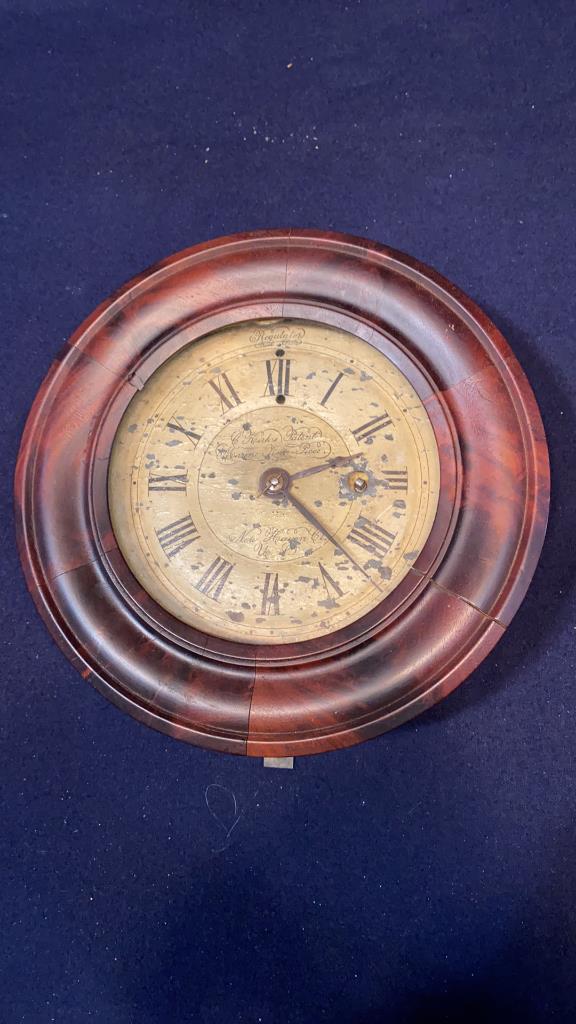 MARINE CLOCK MFG. CO. WOODEN SHIP CLOCK (1 of 5)